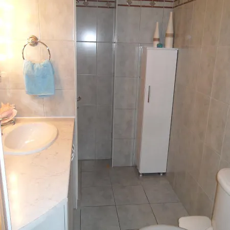 아파트 Great Sea View One Bedroom Flat, Free Internet 파라림니